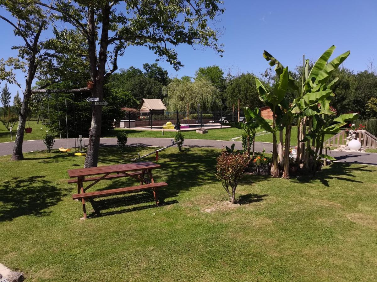 Au Petit Pedegouaty Bed & Breakfast Heugas Dış mekan fotoğraf